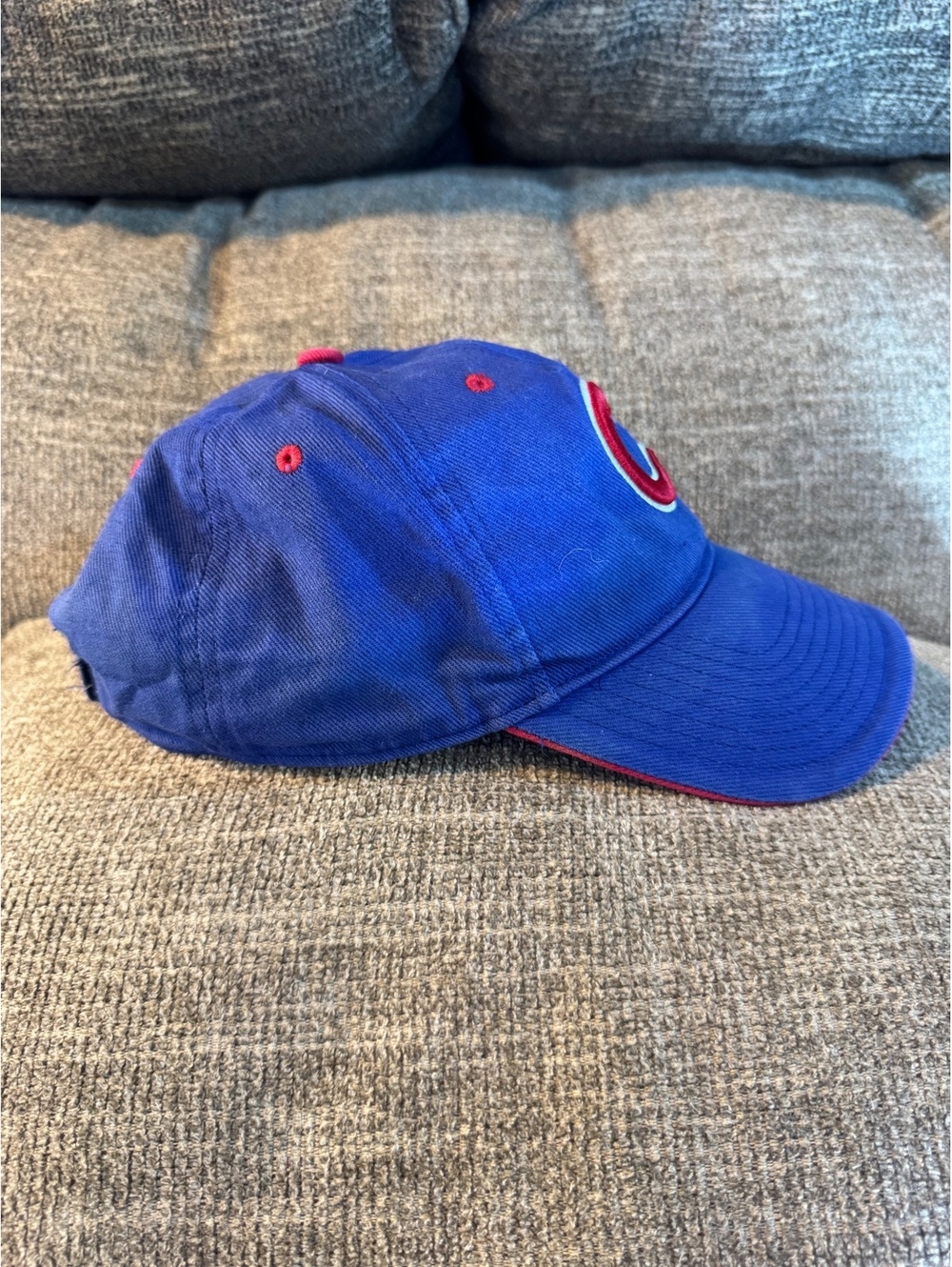 Chicago Cubs Fan Favorite Adjustable Baseball Hat Cap Blue Red - Picture 4 of 11